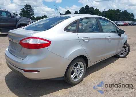 2017 Ford Fiesta Se из США, поврежденный, VIN 3FADP4BJ1HM138204